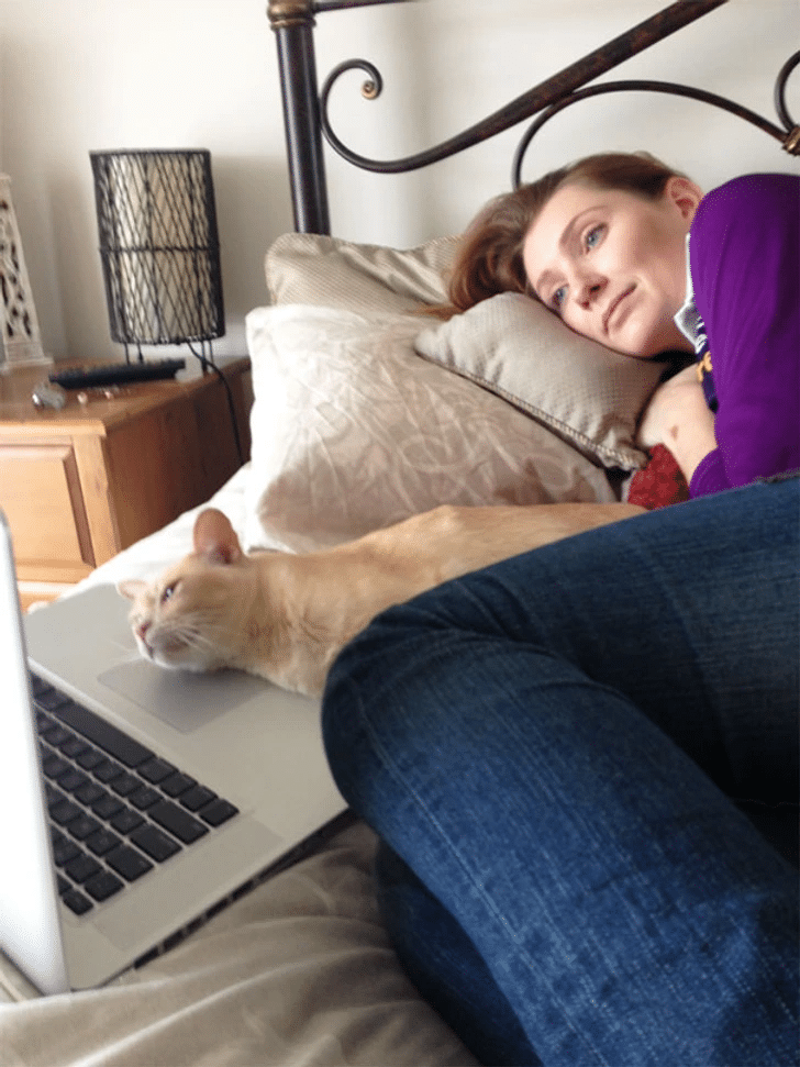 20 Pets Mirroring Their Humans in the Cutest Way

